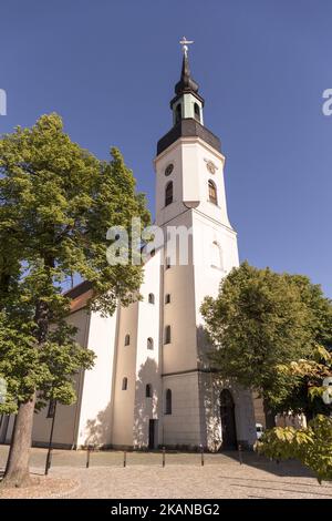 L'église Saint Nikolai est photographiée à Luebbenau dans la région du Spreewald, en Allemagne, sur 27 mai 2017. (Photo par Emmanuele Contini/NurPhoto) *** Veuillez utiliser le crédit du champ de crédit *** Banque D'Images