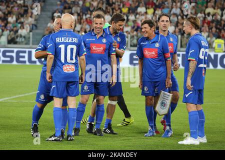 Alessandro Del Piero (au centre) lors du vingt-sixième match de football de charité Partita del Cuore au stade Juventus le 30 mai 2017 à Turin, Italie. (Photo par Massimiliano Ferraro/NurPhoto) *** Veuillez utiliser le crédit du champ de crédit *** Banque D'Images