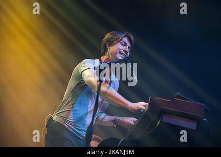 Taylor Hanson, du groupe de pop rock américain Hanson, se produit sur scène à fabrique sur 7 juin 2017 à Milan, en Italie. (Photo de Romano Nunziato/NurPhoto) *** Veuillez utiliser le crédit du champ de crédit *** Banque D'Images