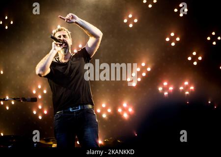 Du groupe de rock américain System of A Down photographié sur scène lors du Pinkpop Festival 2017 à Landgraaf (pays-Bas) (photo de Roberto Finizio/NurPhoto) *** Veuillez utiliser le crédit du champ de crédit *** Banque D'Images