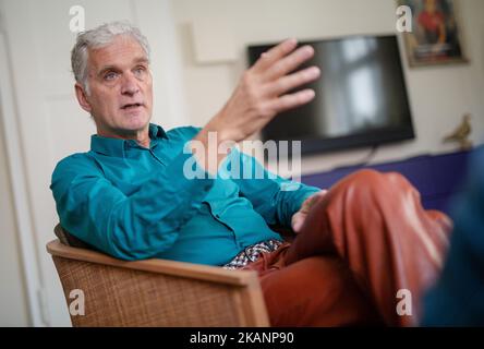 03 novembre 2022, Bade-Wurtemberg, Stuttgart: L'acteur Walter Sittler en conversation avec dpa. L'acteur célèbre son anniversaire de 70th le 05.12.2022. Photo: Christoph Schmidt/dpa Banque D'Images