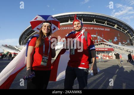 Les supporters de l'équipe nationale chilienne avant le match de 2017 entre l'Allemagne et le Chili de la coupe des Confédérations de la FIFA, groupe B, à l'arène de Kazan, sur 22 juin 2017, à Kazan, en Russie. (Photo de Mike Kireev/NurPhoto) *** Veuillez utiliser le crédit du champ de crédit *** Banque D'Images