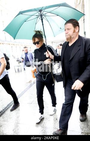 La chanteuse Rita ora a vu se promener à Paris, France, 30 juin 2017. (Photo de Mehdi Taamallah/NurPhoto) *** Veuillez utiliser le crédit du champ de crédit *** Banque D'Images