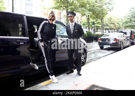 La chanteuse Rita ora a vu se promener à Paris, France, 30 juin 2017. (Photo de Mehdi Taamallah/NurPhoto) Banque D'Images