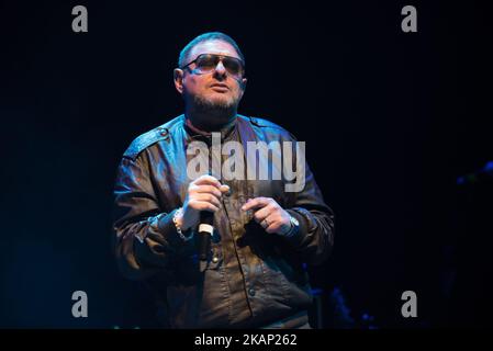 Le groupe de rock anglais Black Grape se fait sur scène au O2 Academy Brixton, Londres on 1 juillet 2017. La composition est composée de Shaun Ryder, membre du lundi dernier heureux, et de Paul Kermit Leveridge. (Photo d'Alberto Pezzali/NurPhoto) *** Veuillez utiliser le crédit du champ de crédit *** Banque D'Images