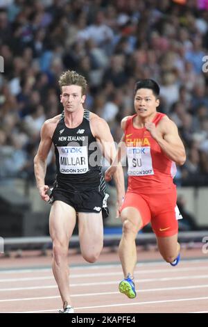 Joseph MILLAR, Nouvelle-Zélande et Bingtian SU, Chine, lors de la première manche de 100 mètres au stade de Londres à Londres sur 4 août 2017 aux Championnats du monde d'athlétisme de l'IAAF 2017. (Photo par Ulrik Pedersen/NurPhoto) *** Veuillez utiliser le crédit du champ de crédit *** Banque D'Images