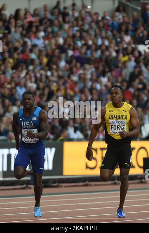 Justin GATLIN, États-Unis, et Julian FORTE, Jamaïque, au cours de la demi-finale de 100 mètres au stade de Londres à Londres sur 5 août 2017 aux Championnats du monde d'athlétisme de l'IAAF 2017. (Photo par Ulrik Pedersen/NurPhoto) *** Veuillez utiliser le crédit du champ de crédit *** Banque D'Images