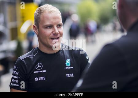 77 BOTTAS Valtteri de Finlande de l'écurie Mercedes GP pendant le Grand Prix belge de Formule 1 au circuit de Spa-Francorchamps sur 24 août 2017 à Spa, Belgique. (Photo par Xavier Bonilla/NurPhoto) Banque D'Images