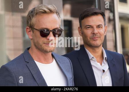 Le réalisateur français François Ozon et l'acteur français Jeremie Renier posent à Madrid lors de la présentation du film de François Ozon « El amante doble » sur 4 septembre 2017 (photo d'Oscar Gonzalez/NurPhoto) Banque D'Images