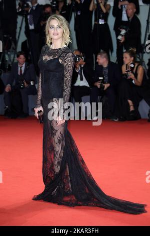 Venise, Italie. 06 septembre 2017. Alexandra Dinu assiste à la première du film 'Loving Pablo' présenté hors compétition au Festival du film de Venise 74th (photo de Matteo Chinellato/NurPhoto) Banque D'Images