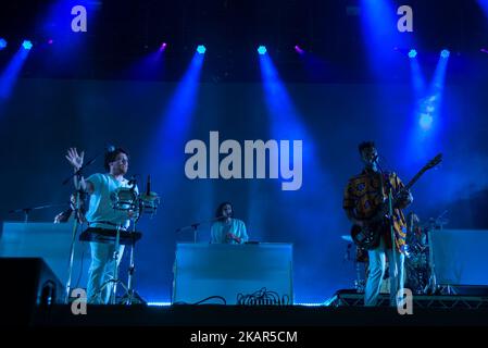 Le groupe électronique britannique Metronomy joue en direct sur scène au festival OnBlackheath 2017 à Londres, au Royaume-Uni, sur 9 septembre 2017. Le groupe actuel est composé de Joseph Mount (voix, claviers et guitare), Oscar Cash (saxophone, voix de soutien, guitares et claviers), Anna Prior (batterie et chant) et Gbenga Adelekan (guitare basse et chant). (Photo par Alberto Pezzali/NurPhoto) Banque D'Images