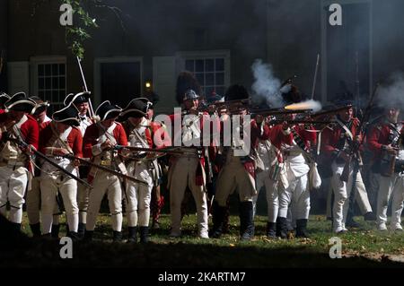 Reconstitution annuelle de la bataille de Germantown lors du festival révolutionnaire de Germantown sur le terrain de Cliveden, dans le nord-ouest de Philadelphie, sur 7 octobre 2017. (Photo de Bastiaan Slabbers/NurPhoto) Banque D'Images