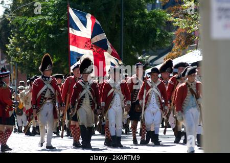 Reconstitution annuelle de la bataille de Germantown lors du festival révolutionnaire de Germantown sur le terrain de Cliveden, dans le nord-ouest de Philadelphie, sur 7 octobre 2017. (Photo de Bastiaan Slabbers/NurPhoto) Banque D'Images