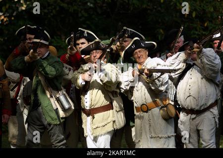 Reconstitution annuelle de la bataille de Germantown lors du festival révolutionnaire de Germantown sur le terrain de Cliveden, dans le nord-ouest de Philadelphie, sur 7 octobre 2017. (Photo de Bastiaan Slabbers/NurPhoto) Banque D'Images