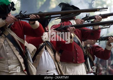 Reconstitution annuelle de la bataille de Germantown lors du festival révolutionnaire de Germantown sur le terrain de Cliveden, dans le nord-ouest de Philadelphie, sur 7 octobre 2017. (Photo de Bastiaan Slabbers/NurPhoto) Banque D'Images