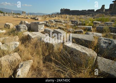 Vue sur les ruines et le site de la ville de Xanthos, classé au patrimoine mondial de l'UNESCO depuis 1988. Le mercredi 11 octobre 2017, à Xanthos, Kinik, province d'Antalya, Turquie. (Photo par Artur Widak/NurPhoto) Banque D'Images