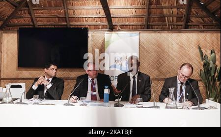 Ibrahim Thiaw, Directeur exécutif adjoint de l'ONU pour l'environnement, à l'occasion du lancement de la « feuille de route pour un système financier durable » à la conférence sur le changement climatique, COP23 Fidji, à Bonn, en Allemagne, les 13th novembre 2017. (Photo par Dominika Zarzycka/NurPhoto) Banque D'Images