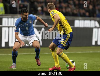 Antonio Candreva pendant le match de fin de série pour se qualifier pour la coupe du monde de football 2018 entre Italia et Svezia, à Milan, sur 13 novembre 2017. Banque D'Images