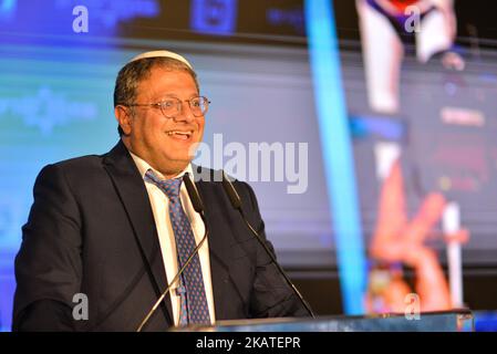 Jérusalem, Israël. 02nd novembre 2022. Itamar Ben Gvir, chef du parti d’extrême-droite « Otzma Yehudit », s’exprime lors des célébrations des partis de droite israéliens à la suite des premiers sondages à la sortie des élections générales de 2022, les cinquième élections législatives en moins de quatre ans. (Photo de Matan Golan/SOPA Images/Sipa USA) crédit: SIPA USA/Alay Live News Banque D'Images