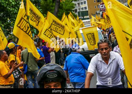 Des manifestants sont descendus dans les rues de Caracas pendant plusieurs mois pour protester contre le gouvernement du président Nicolas Maduro. Selon des organisations à but non lucratif, 129 personnes ont perdu la vie lors des manifestations de 2017. (Photo par Roman Camacho/NurPhoto) Banque D'Images