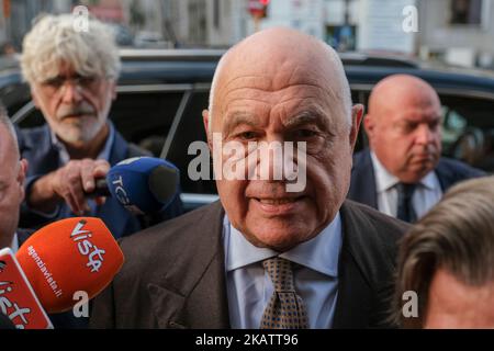 Carlo Nordio, du 22 au 23 octobre 2022 Ministre de la Justice du gouvernement Meloni, visite de la prison de Poggioreale à Naples pour voir la situation Banque D'Images