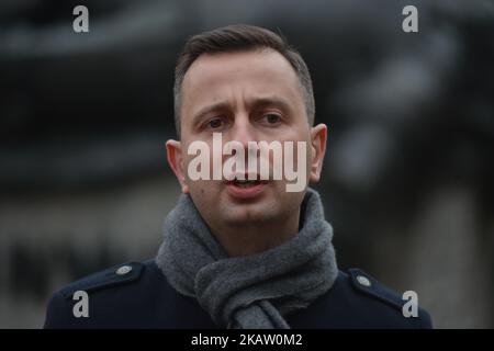 Wladyslaw Kosiniak-Kamysz, ancien ministre du travail et de la politique sociale (2011-15), et président actuel du Parti populaire polonais (Polskie Stronnictwo Ludowe - PSL) lors d'une conférence de presse sur le smog et les effets du smog à Cracovie. Le jeudi 28 décembre 2017, à Cracovie, en Pologne. (Photo par Artur Widak/NurPhoto) Banque D'Images