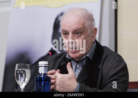 Le pianiste et chef d'orchestre espagnol-argentin Daniel Barenboim offre une conférence de presse à l'occasion de la présentation de son dernier album à l'Auditorium national de Madrid, Espagne, 09 janvier 2018. Barenboim présente son album comme un hommage au pianiste et compositeur français Claude Debussy, un an, il commémore le premier siècle après la mort de Debussy. (Photo par Oscar Gonzalez/NurPhoto) Banque D'Images