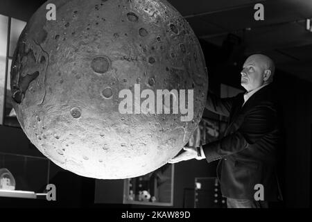 L'astronaute Scott Kelly présente le livre RESISTENCIA à Espacio Fundacion Telefonica de Madrid. Espagne. 22 janvier 2018 (photo par Oscar Gonzalez/NurPhoto) Banque D'Images