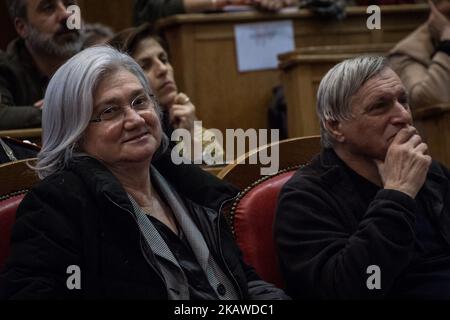 Rosy Bindi, président de la commission parlementaire antimafia et Don Luigi Ciotti président de Coop Libera lors de la Conférence, Contromafie 2018, organisée par' Libera'. On 2 février 2018 à Rome, Italie. (Photo par Andrea Ronchini/NurPhoto) Banque D'Images