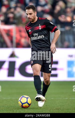 Giacomo Bonaventura de Milan pendant la série Un match entre SPAL et AC Milan au stade Paolo Mazza, Ferrara, Italie, le 10 février 2018. (Photo de Giuseppe Maffia/NurPhoto) Banque D'Images