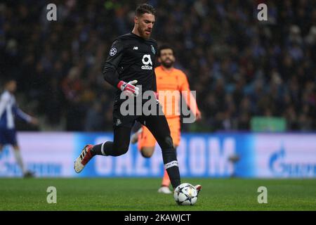 José sa, gardien de but portugais de Porto, en action pendant la Ligue des champions de l'UEFA, match entre le FC Porto et Liverpool, au stade Dragao de Porto sur 14 février 2018 à Porto, Portugal. (Photo de Paulo Oliveira / DPI / NurPhoto) Banque D'Images