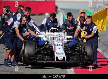 L'incident de la Williams de Sergueï Sirotkin lors des essais de Formule 1 sur le circuit Barcelone-Catalunya, le 07th mars 2018 à Barcelone, Espagne. -- (photo par Urbanandsport/NurPhoto) Banque D'Images