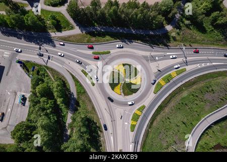 Vue aérienne du rond-point à Espoo, Finlande. Banque D'Images