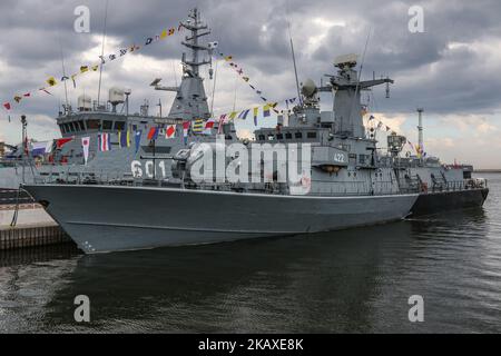 La Marine polonaise ORkan-classe d'attaque rapide ORP Piorun est vu à Gdynia, en Pologne sur 5 avril 2018 pendant les célébrations de la journée du Centre des opérations maritimes. (Photo de Michal Fludra/NurPhoto) Banque D'Images