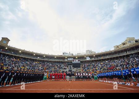 Vue générale lors de la cérémonie précédant la première journée du match des finales du Groupe mondial de la coupe Davis entre l'Espagne et l'Allemagne sur la Plaza de Toros de Valencia sur 6 avril 2018 à Valence, Espagne (photo de David Aliaga/NurPhoto) Banque D'Images