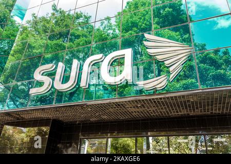 Bogota Colombie,El Chico Carrera 11,Sura compagnie d'assurance à l'extérieur de l'entrée principale,Colombiens Hispaniques colombiennes Hispaniques Amérique du Sud Latin Banque D'Images