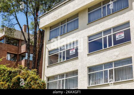 Bogota Colombie,El Chico Calle 93,extérieur panneau fenêtre appartement appartements pour la vente bâtiments,colombiens hispanique hispanique Banque D'Images