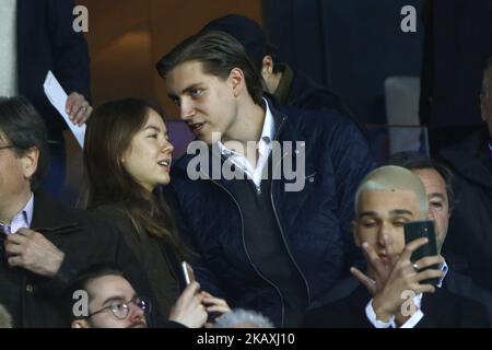 La princesse Alexandra de Hanovre et le petit ami Ben Sylvester Strautmann assistent au match de la Ligue 1 entre Paris Saint Germain (PSG) et AS Monaco (ASM) au stade du Parc des Princes sur 15 avril 2018 à Paris, France. (Photo de Mehdi Taamallah/NurPhoto) Banque D'Images