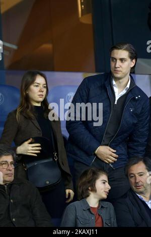 La princesse Alexandra de Hanovre et le petit ami Ben Sylvester Strautmann assistent au match de la Ligue 1 entre Paris Saint Germain (PSG) et AS Monaco (ASM) au stade du Parc des Princes sur 15 avril 2018 à Paris, France. (Photo de Mehdi Taamallah/NurPhoto) Banque D'Images