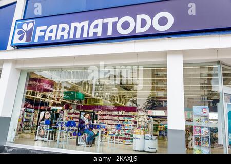 Bogota Colombie,El Chico Carrera 11,pharmacie Farmatodo pharmacie drugstore, magasins d'affaires magasins marché des magasins vendre acheter Banque D'Images