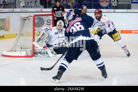 Petri Vehanen d'Eisbaeren Berlin lors du MATCH final del Playoff trois entre EHC Red Bull Munich et Eisbaeren Berlin sur 18 avril 2018 à Munich, Allemagne (photo de Marcel Engelbrecht/NurPhoto) Banque D'Images