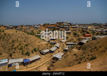 Cox's Bazar, Bangladesh : scénario récent du camp de réfugiés de Rohingya à Balukali, dans Cox's Bazar. Le Conseil de sécurité de l'ONU est parvenu le 28 avril à visiter le camp de réfugiés de Rohingya à Cox's Bazar, au Bangladesh (photo de Masfiqur Sohan/NurPhoto) Banque D'Images