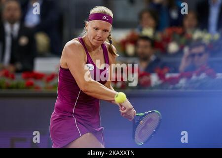 Kiki Bertens des pays-Bas en action dans son match final contre Petra Kvitova de la République tchèque pendant le huitième jour du tournoi de tennis Mutua Madrid Open à la Caja Magica sur 12 mai 2018 à Madrid, Espagne (photo de David Aliaga/NurPhoto) Banque D'Images