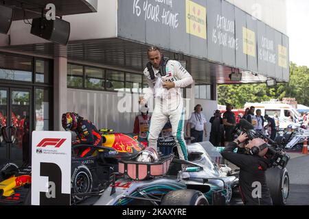 Le pilote Mercedes Lewis Hamilton (44) de Grande-Bretagne remporte la course lors du Grand Prix F1 célébré au circuit de Barcelone le 13th mai 2018 à Barcelone, Espagne. (Photo par Urbanandsport/NurPhoto) Banque D'Images