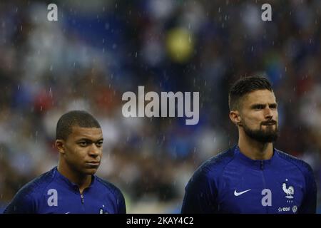 Kylian Mbappe et Olivier Giroud de France pendant le match international amical entre la France et la République d'Irlande au Stade de France sur 28 mai 2018 à Saint-Denis près de Paris, France. (Photo de Mehdi Taamallah/NurPhoto) Banque D'Images