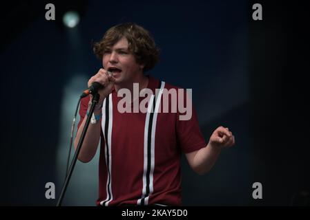 Le groupe écossais de rock indépendant Neon Waltz se produit sur scène à APE présente le festival au Victoria Park, Londres, sur 1 juin 2018. (Photo par Alberto Pezzali/NurPhoto) Banque D'Images