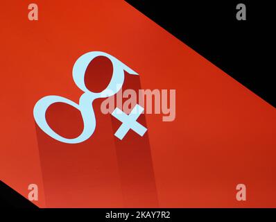 Le logo de Google plus apparaît sur un écran. (Photo par Alexander Pohl/NurPhoto) Banque D'Images