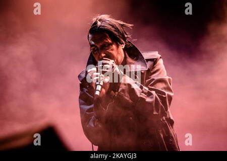 La chanteuse et compositrice américaine Marilyn Manson se produit en direct à Milan, en Italie, sur 19 juin 2018. (Photo de Roberto Finizio/NurPhoto) Banque D'Images