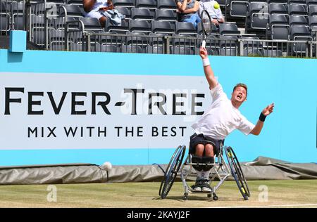 Alfie Hewett (GBR) en action pendant les Championnats de fièvre en fauteuil roulant rencontre entre Alfie Hewett (GBR) contre Stefan Olson (SWE) au Queen's Club de Londres, Royaume-Uni sur 23 juin 2018. (Photo de Kieran Galvin/NurPhoto) Banque D'Images