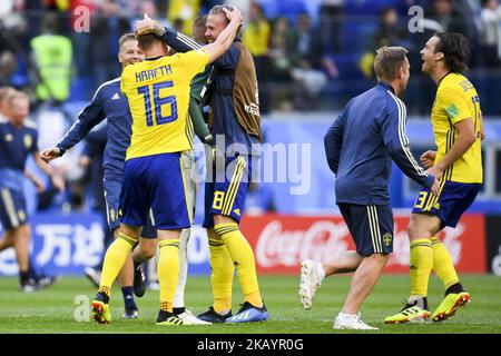 Les joueurs suédois célèbrent le match de la coupe du monde de la FIFA 16 2018 entre la Suède et la Suisse au stade Saint-Pétersbourg de Saint-Pétersbourg, Russie sur 3 juillet 2018 (photo d'Andrew Surma/NurPhoto) Banque D'Images